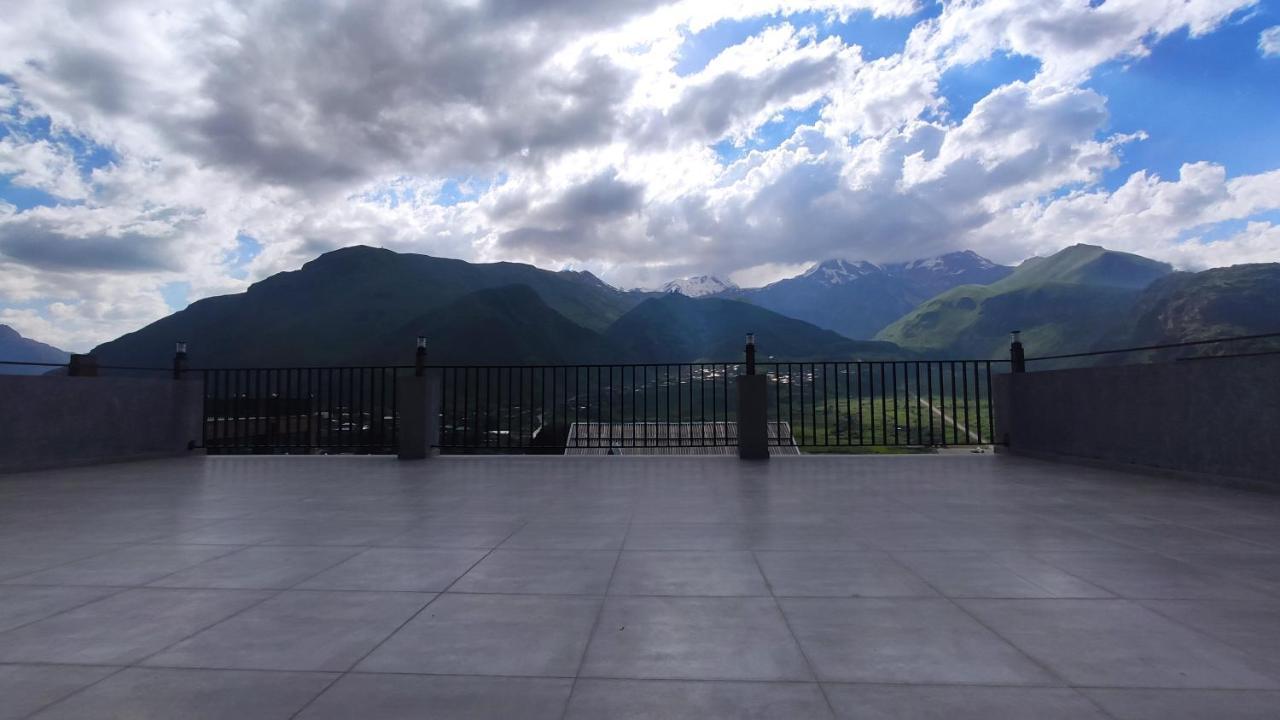 Prime Hotel Kazbegi Exterior photo